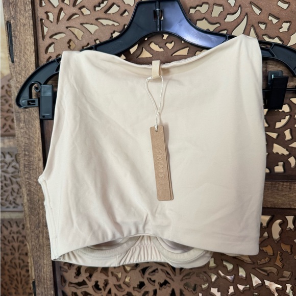 NEW NWT SKIMS Unlined Full Coverage Bra - Picture 4 of 4